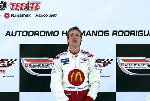 Bourdais probeert tevergeefs zijn emoties te bedwingen; Copyright CCWS 2007